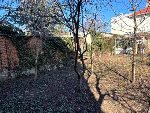 ділянка за адресою Львівська вул.