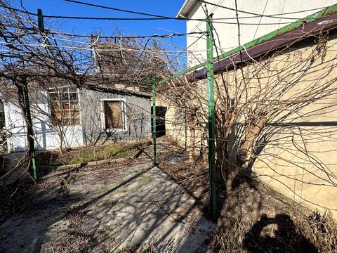 ділянка за адресою Львівська вул.