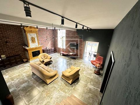 дом по адресу 19 лінія