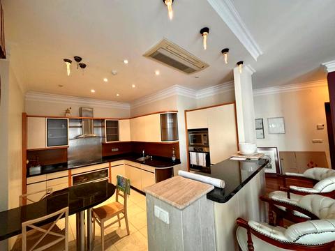 квартира за адресою Обсерваторна вул., 10