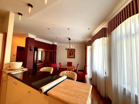 квартира за адресою Обсерваторна вул., 10