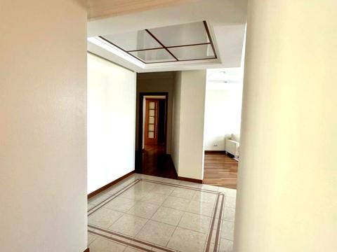 квартира за адресою Обсерваторна вул., 10