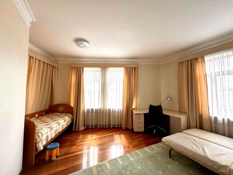 квартира за адресою Обсерваторна вул., 10