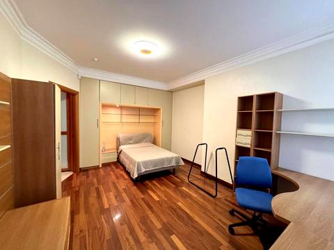 квартира за адресою Обсерваторна вул., 10