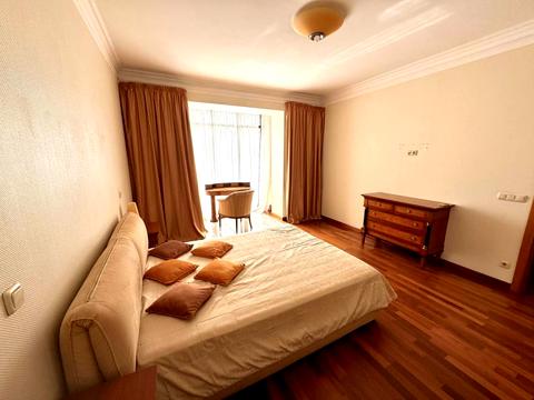 квартира за адресою Обсерваторна вул., 10