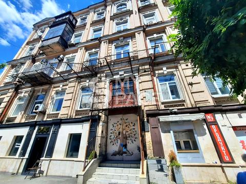 коммерческая по адресу Саксаганского ул., 44-А