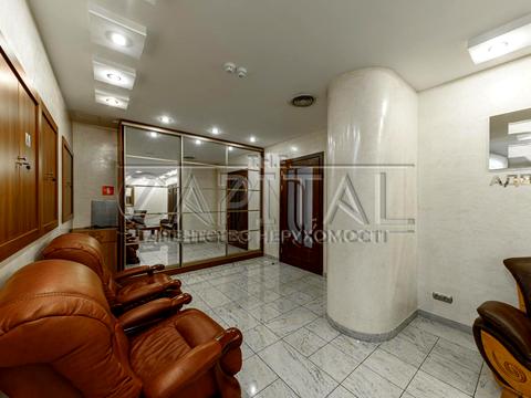 комерційна за адресою Тараса Шевченка бульв., 33