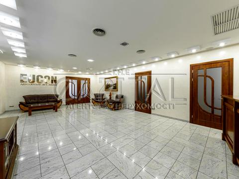 комерційна за адресою Тараса Шевченка бульв., 33