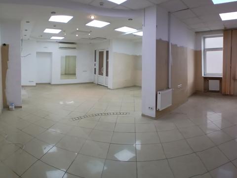 комерційна за адресою Микільсько-Слобідська вул., 2-Б