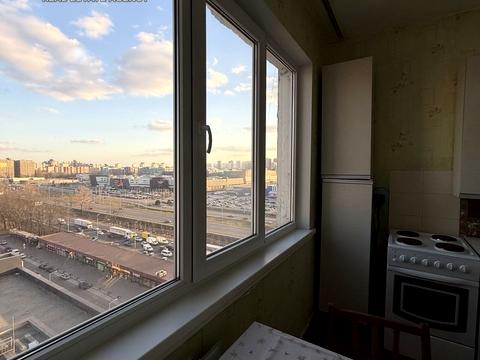 квартира за адресою Композитора Лятошинського вул., 18