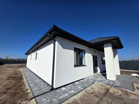 будинок за адресою набережна