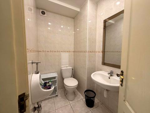 комерційна за адресою Казимира Малевича вул. (Боженка), 111