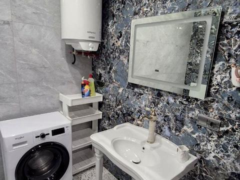 квартира за адресою Хіміків вул., 28 к16-18