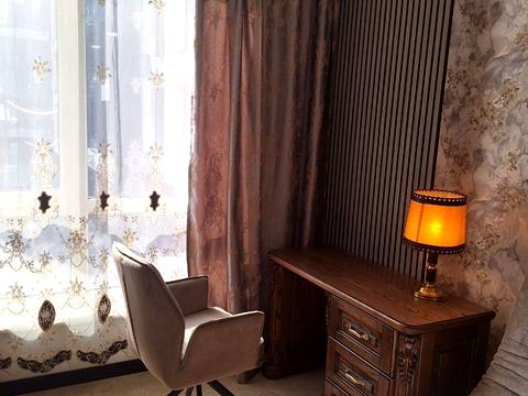 квартира за адресою Хіміків вул., 28 к16-18