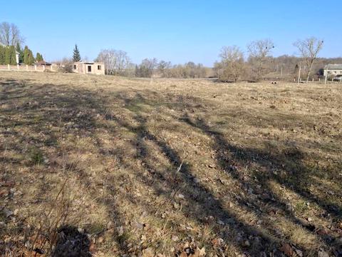 ділянка за адресою Зарічна