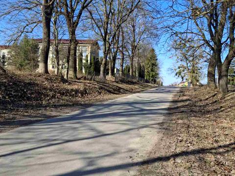 участок по адресу Зарічна