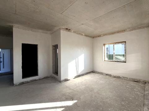 дом по адресу с. Дмитровка, Зоряна