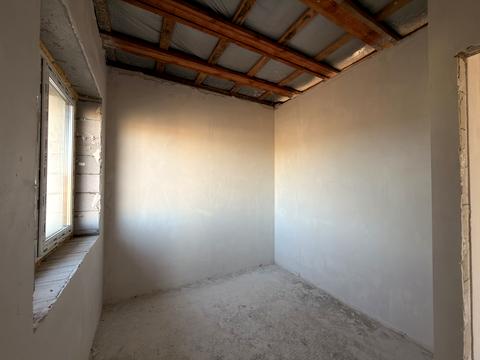 дом по адресу с. Дмитровка, Зоряна