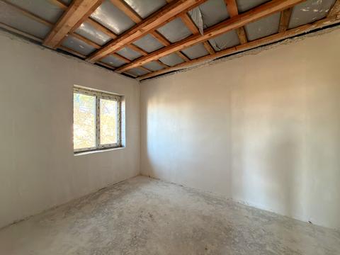 дом по адресу с. Дмитровка, Зоряна