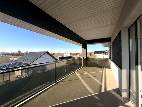 дом по адресу с. Дмитровка, Зоряна