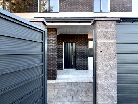 дом по адресу с. Дмитровка, Зоряна