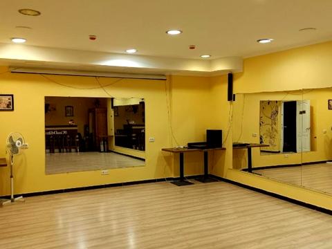 комерційна за адресою Жилянська вул., 53