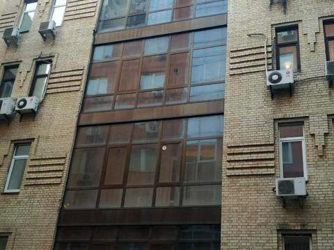 комерційна за адресою Жилянська вул., 53
