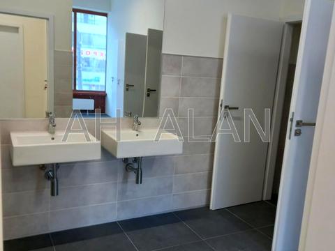 комерційна за адресою Глибочицька вул., 32