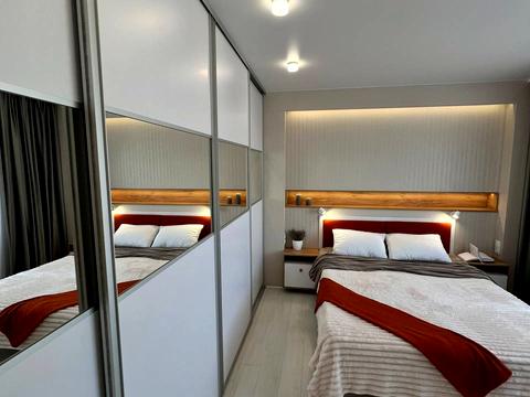 квартира за адресою Володимира Івасюка вул., 1