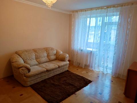квартира за адресою Братів Міхновських вул. (Московська), 30