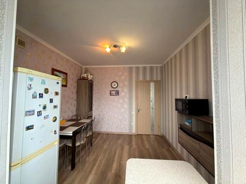 квартира за адресою Володимира Івасюка вул., (Будинок)