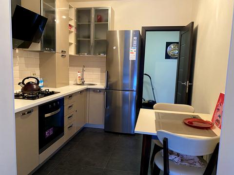 квартира за адресою Джерельна вул., 8