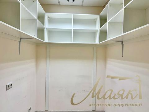 комерційна за адресою Богдана Хмельницького вул., 17/24а