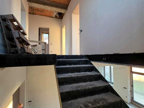 дом по адресу Центральна вул., 18/1