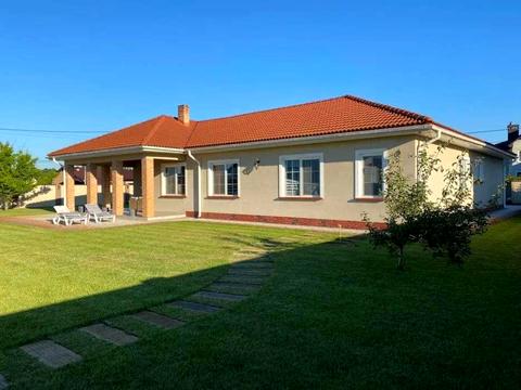 будинок за адресою київська ву.