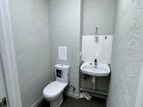 коммерческая по адресу Драгоманова ул., 27