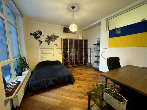 квартира за адресою Андрія Верхогляда вул. (Михайла Драгомирова), 14