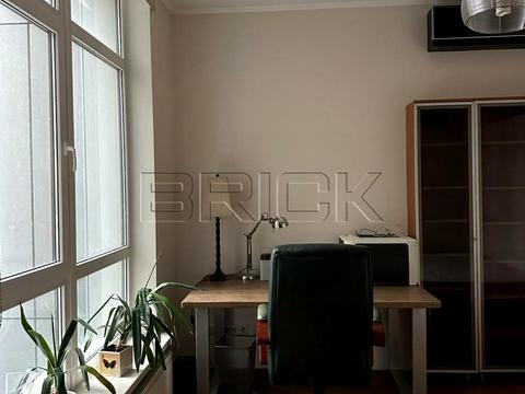 квартира за адресою Андрія Верхогляда вул. (Михайла Драгомирова), 14