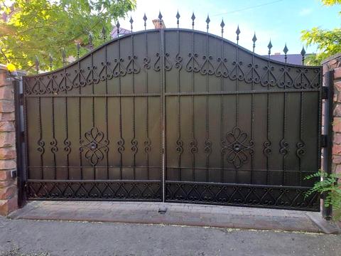 дом по адресу українська