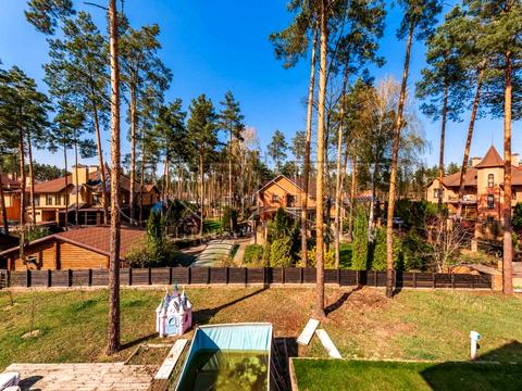 будинок за адресою Лісна вул.