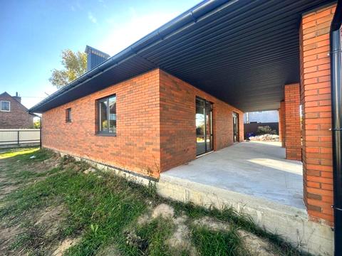 будинок за адресою Центральна вул.