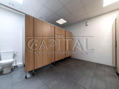 коммерческая по адресу Антоновича ул. (Горького), 50