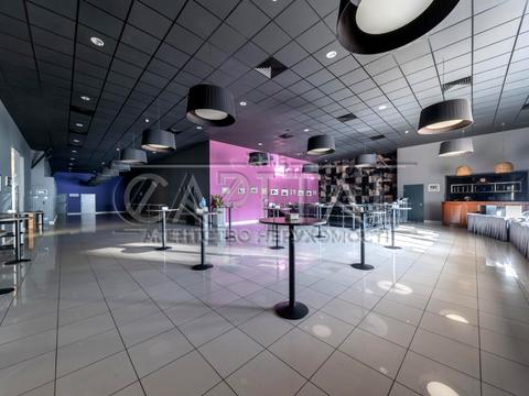 коммерческая по адресу Антоновича ул. (Горького), 50