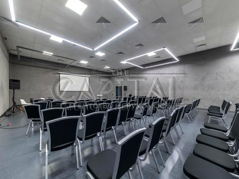 коммерческая по адресу Антоновича ул. (Горького), 50