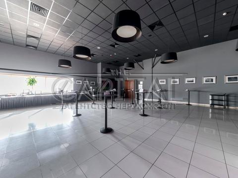 коммерческая по адресу Антоновича ул. (Горького), 50