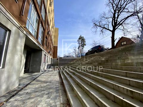 комерційна за адресою Ново-Оскольська вул., 8