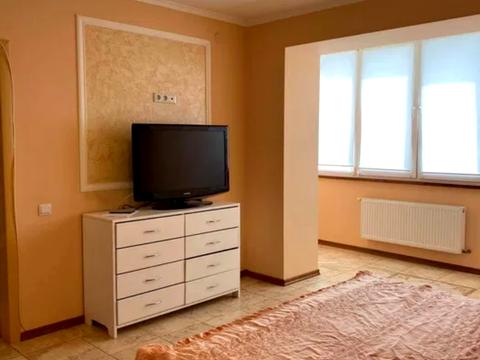 квартира за адресою Гната Хоткевича вул., 44г