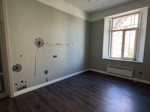 коммерческая по адресу Пересопницкая ул., 3