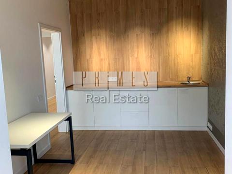 комерційна за адресою Михайла Максимовича вул. (Онуфрія Трутенка), 26-В