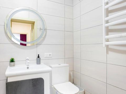 квартира за адресою Софії Русової вул., 7-Г